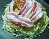 A picture of step 5 of Okonomiyaki - Onomichi-yaki.