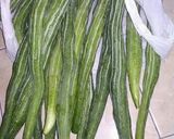 Foto langkah ke 1 dari resep Oseng Pare Belut (Pare yang di jamin g ada rasa pahit nya).