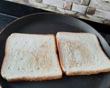 ক্র্যাস্ড্ পটেটো স্যান্ডউইচ (Crushed Potato Sandwich recipe in Bengali) রেসিপির ধাপ 2 ছবি