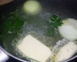 A picture of step 1 of Butter & Rice Soup.