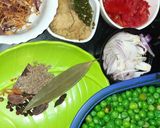 A picture of step 2 of Green Peas biryani.