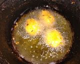 A picture of step 4 of Masala vada l Chana dal vada.