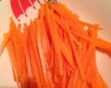 A picture of step 1 of Bean Sprouts and Carrot Namul!.