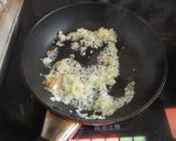 A picture of step 4 of Seared Tuna with Onion Sauce.