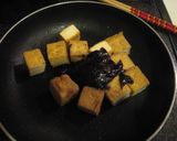A picture of step 4 of Fried Tofu Blocks in Sweet and Spicy Miso.