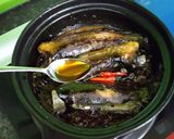 Hình bước làm 7 của món Cá trê vàng kho tiêu