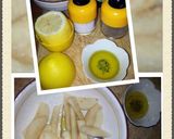 A picture of step 3 of AMIEs PEAR and CHEESE SALAD.