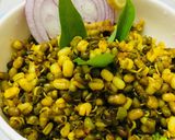 குஜராத்தி மட்கி சப்ஜி முளைத்தபாசிப்பயறு சப்ஜி/sproutedMoongdhaal Recipe in Tamil) ரெசிபி ஸ்டேப் 5 புகைப்படம்