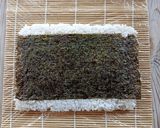 Foto del paso 8 de la receta: Sushi Philadelphia Roll (con salmón ahumado)