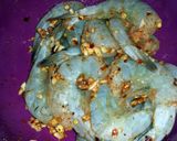 A picture of step 1 of Azie's Spicy Garlic Shrimp.