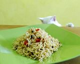 Foto langkah ke 4 dari resep Mie goreng pedas.