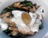 A picture of step 7 of Spinach & Mushroom Crockpot Chicken Dinner.