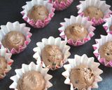 A picture of step 7 of Easy Chocolate Cupcakes.