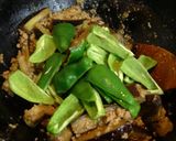 A picture of step 8 of Mild Tasting Curry Flavored Stir-fried Eggplant.
