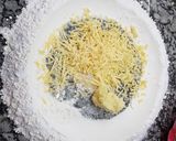 Foto del paso 1 de la receta: Bizcochitos de queso y grasa (libritos y cuernitos)