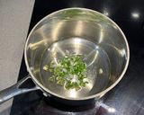 A picture of step 2 of Savoury Breakfast Oats.