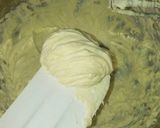 Foto del paso 8 de la receta: Cupcakes de zanahoria y frutos secos decorados con frosting de queso crema