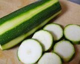 A picture of step 1 of Irresistible Pickled Zucchini.