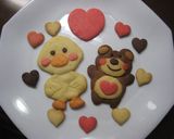 A picture of step 13 of Suzy's Zoo Boof Cookies.