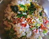 A picture of step 2 of Dadpe pohe healthy breakfast.