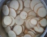 A picture of step 2 of Potatoes and sausage casserole.