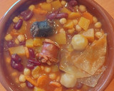 Foto del paso 3 de la receta: Potaje de garbanzos y alubias con nabos, calabaza y repollo
