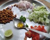 A picture of step 3 of Spicy puffed rice (masala murmure).