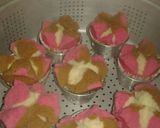 Foto langkah ke 6 dari resep Bolu kukus "MEkar" ala mb riska.