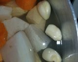 Foto del paso 3 de la receta: Majado de verduras y ajo con chillo al horno