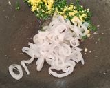Foto langkah ke 2 dari resep Nasi Goreng Cumi.