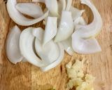 Hình bước làm 1 của món Mì xào bò