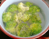 Foto del paso 1 de la receta: Salsa de brócoli y queso