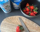 A picture of step 1 of Strawberries with Cream for #England!.