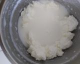 A picture of step 2 of Ghee (clarified butter) from Malai.