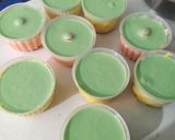 Foto langkah ke 5 dari resep Bolu kukus semangka.