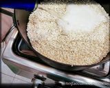 Foto del passaggio 3 della ricetta Risotto con Funghi Porcini e Salsiccia
