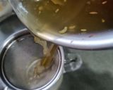 A picture of step 3 of Fenugreek Seeds 5 min detox drink.
