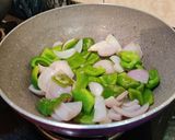 A picture of step 3 of KADHAI PANEER..