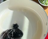 A picture of step 2 of Jjajangmyeon 짜장면 (Black Bean Noodles).
