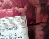 A picture of step 2 of pork rib button stew.