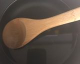 A picture of step 1 of Leek spelt risotto.