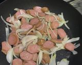 Foto langkah ke 4 dari resep Sosis Saus Mentega.