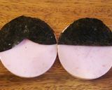 A picture of step 4 of Hina Doll's Day Character Bento Rice Balls.