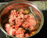 A picture of step 3 of Simmered Beef and Burdock Root (Shigure-ni).