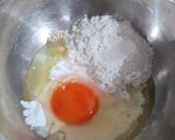 Foto langkah ke 1 dari resep Egg Chicken Roll.