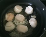 A picture of step 5 of Lemon Ricotta Pasta With Seared Scallops.