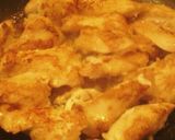 A picture of step 4 of Sunshines chipotles smothered chicken.