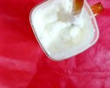 A picture of step 2 of Milkybar Milkshake.