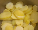 Foto del paso 4 de la receta: Papas con chirlas