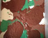 A picture of step 5 of Camo Cake By Angie.
